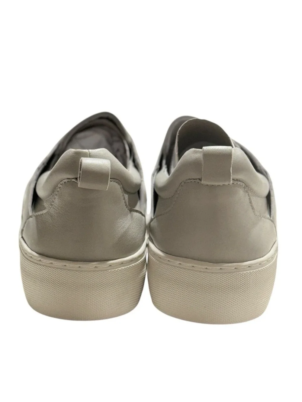 J Slides sleek modern